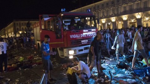 Juve, Turin: a thousand injured in the streets