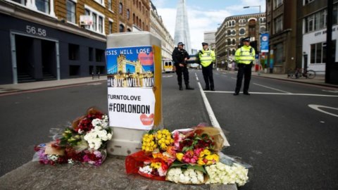 London attack: 7 dead, dozens injured