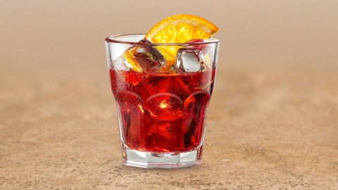 Campari: kendali perusahaan berpindah ke Luksemburg