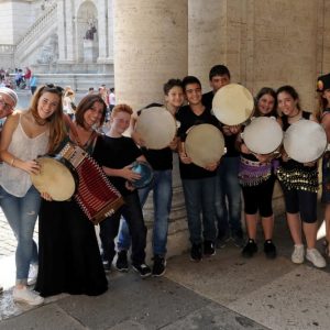 Roma, Summer Solstice bagi mereka yang ingin mempersembahkan musik di kota