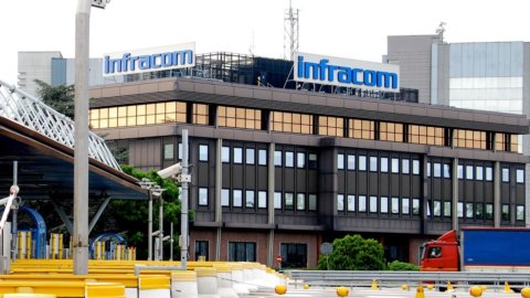 F2i torna nelle tlc e compra Infracom con Marguerite