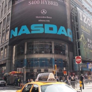 Nasdaq y Asia en récord, pero el acuerdo de la OPEP se tambalea