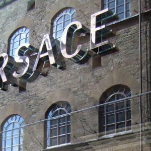 Versace verso gli Usa: andrà a Tiffany o Michael Kors per 2 miliardi