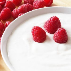 Yogurt, mereka menyebutnya bio tetapi menempuh jarak 10 ribu km