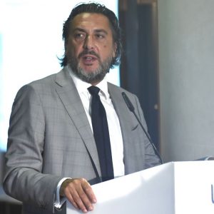 Unipol: rosso da 390 milioni nel semestre, pesa la banca