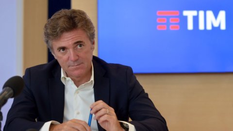 Telecom Italia e Cattaneo verso un clamoroso divorzio?