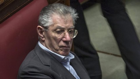 Lega: Bossi sentenced to 2 years and 3 months