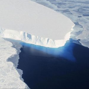 Antarctique, le plus grand iceberg de l'histoire se détache