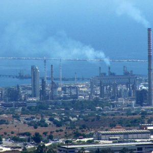 Inquinamento Sicilia: sequestrati impianti Petrolchimico di Siracusa