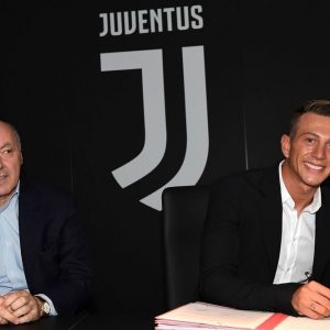 Juve corre in Borsa con Bernardeschi