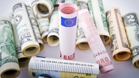 La Fed alza i tassi, che farà oggi la Bce sul Qe?