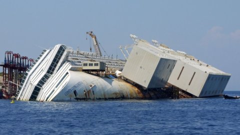 Micoperi in der Schwebe: Er brachte Concordia zurück an die Oberfläche, jetzt riskiert er Crack