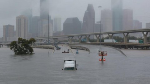 Harvey fa strage: 35 morti in Texas