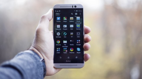 Google va produce smartphone-uri: cumpără divizia HTC pentru 1,1 miliarde