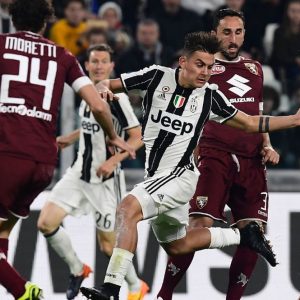 Juve-Toro, o dérbi inflama o campeonato e dá esperança a Nápoles e Roma